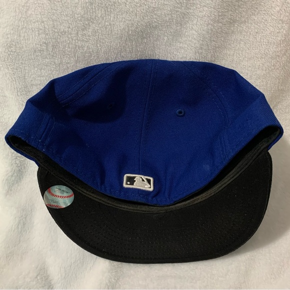 Philadelphia Phillies New Era Fitted Hats Size 7 1/4 - Picture 5 of 9